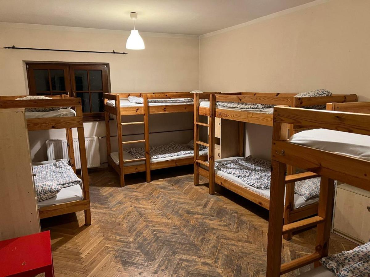 50 People Bis Apartment Cracovia Exterior foto